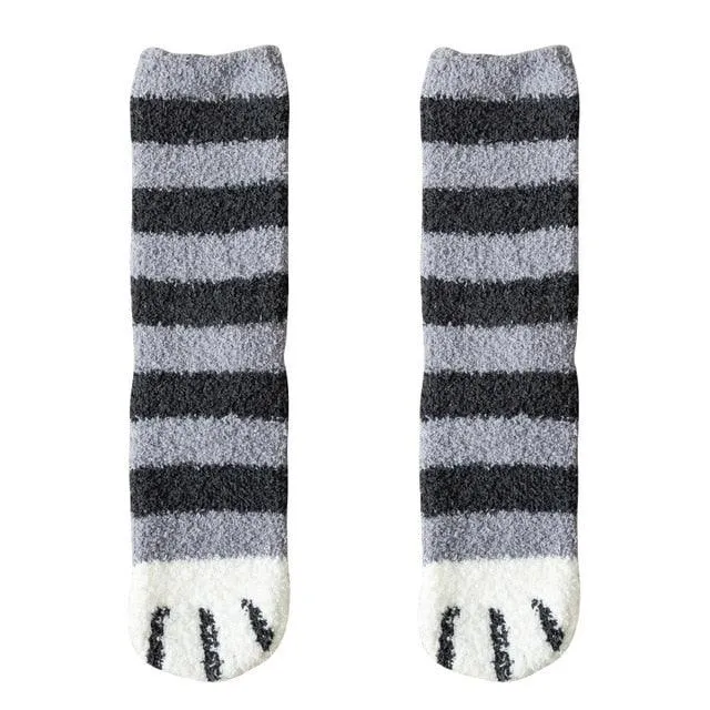 Adorable Furry Paws Women's Fleece Socks - Snuggly and Charming for Cozy Feet
