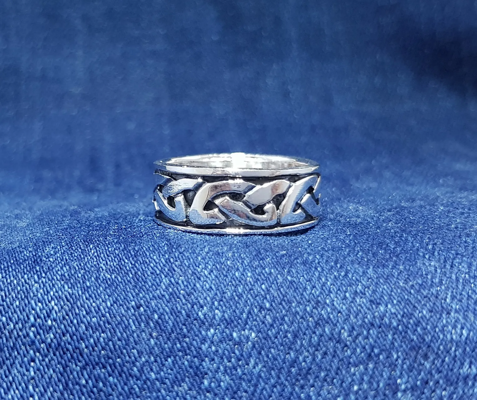 Bold Celtic Design Ring