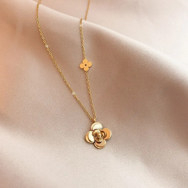 Charm Flower Metal Pendant Stainless Steel Necklace