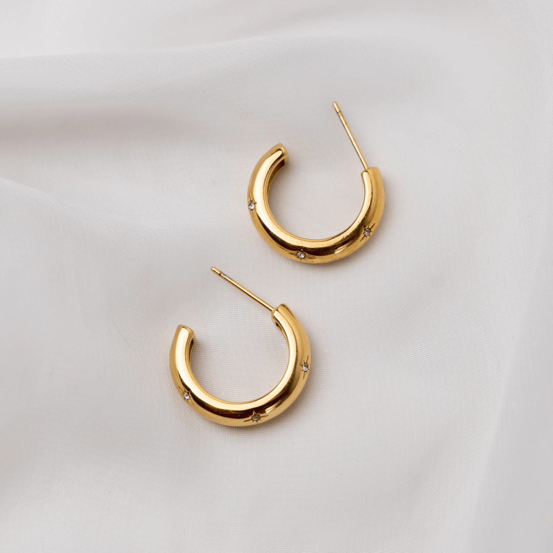 Stella Hoops