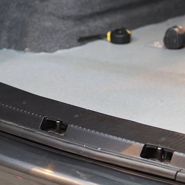 VW T5, T5.1 V2 Barn door Threshold Cover   Side Step   Fitting Kit